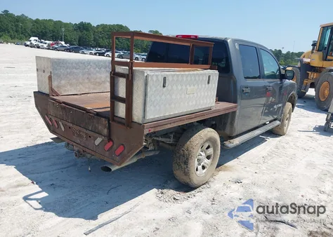 2005 Nissan Titan Xe z USA, uszkodzony, nr VIN 1N6BA07B15N541031